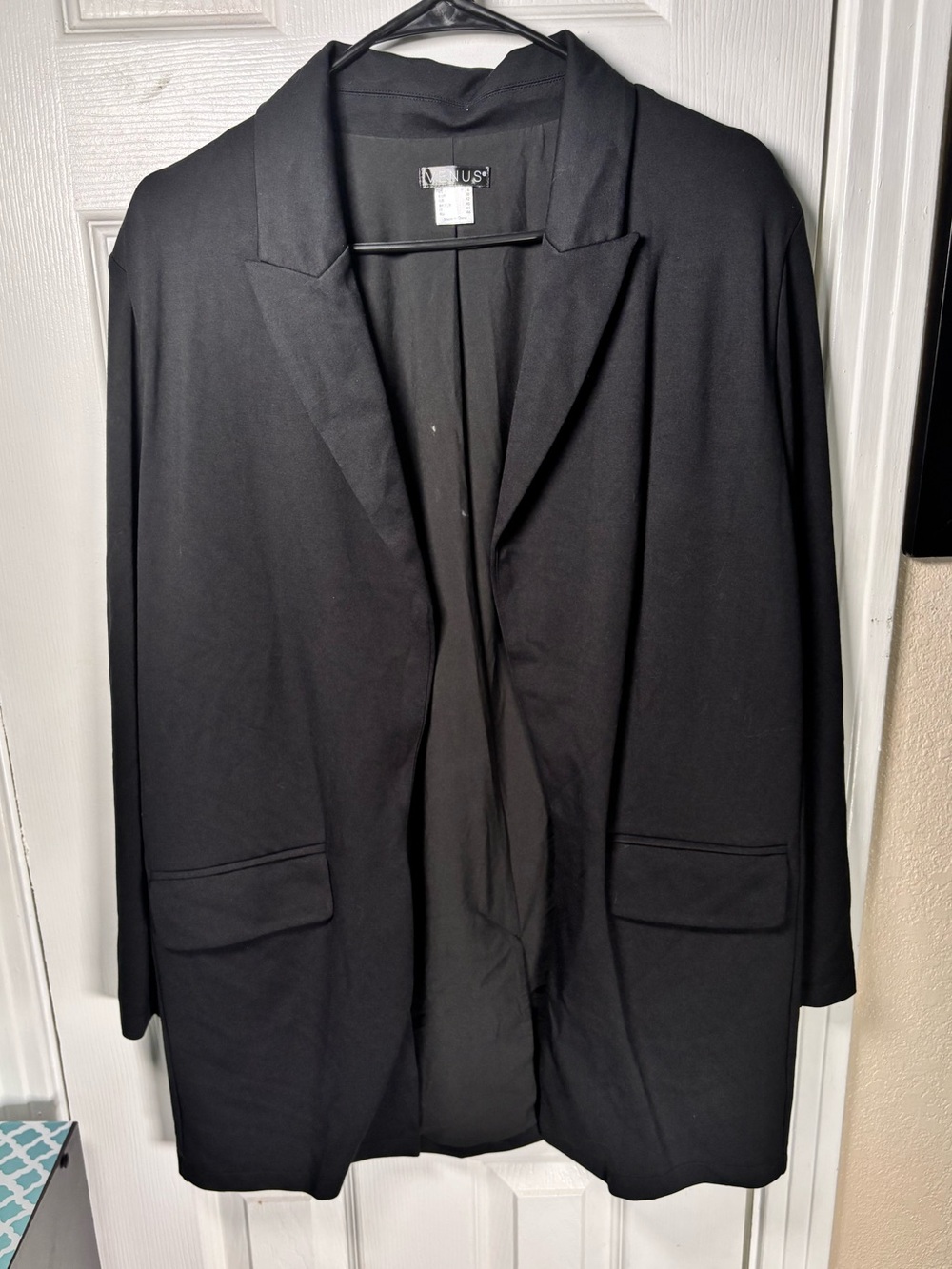 VENUS Black Women's Blazer Jacket